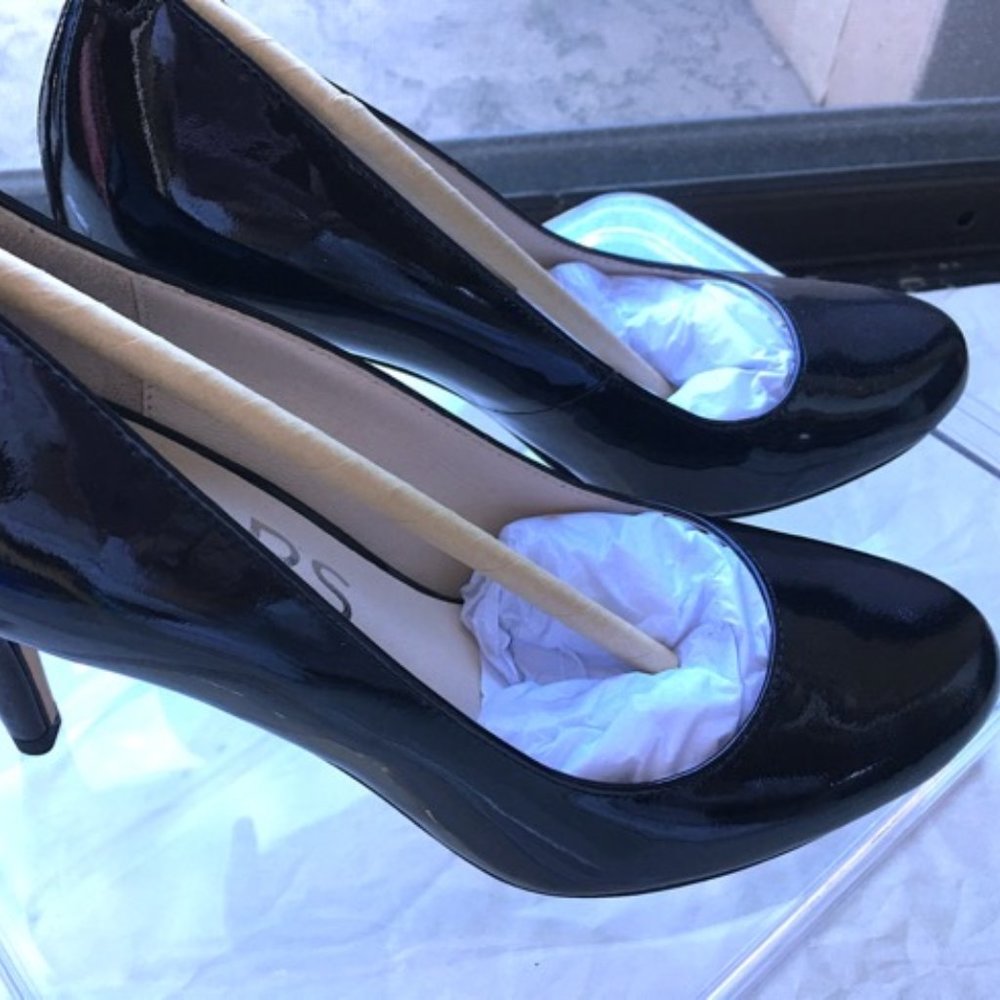 MICHAEL Michael Kors 'Ghita' Pump, BLACK, Size 5.5M